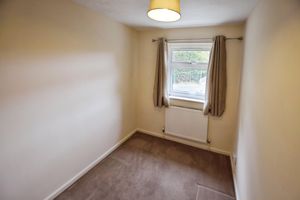 Bedroom- click for photo gallery